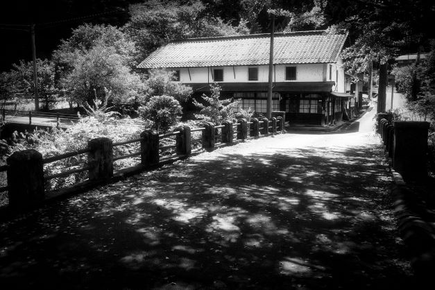 神子畑の風景 選鉱場近くの村